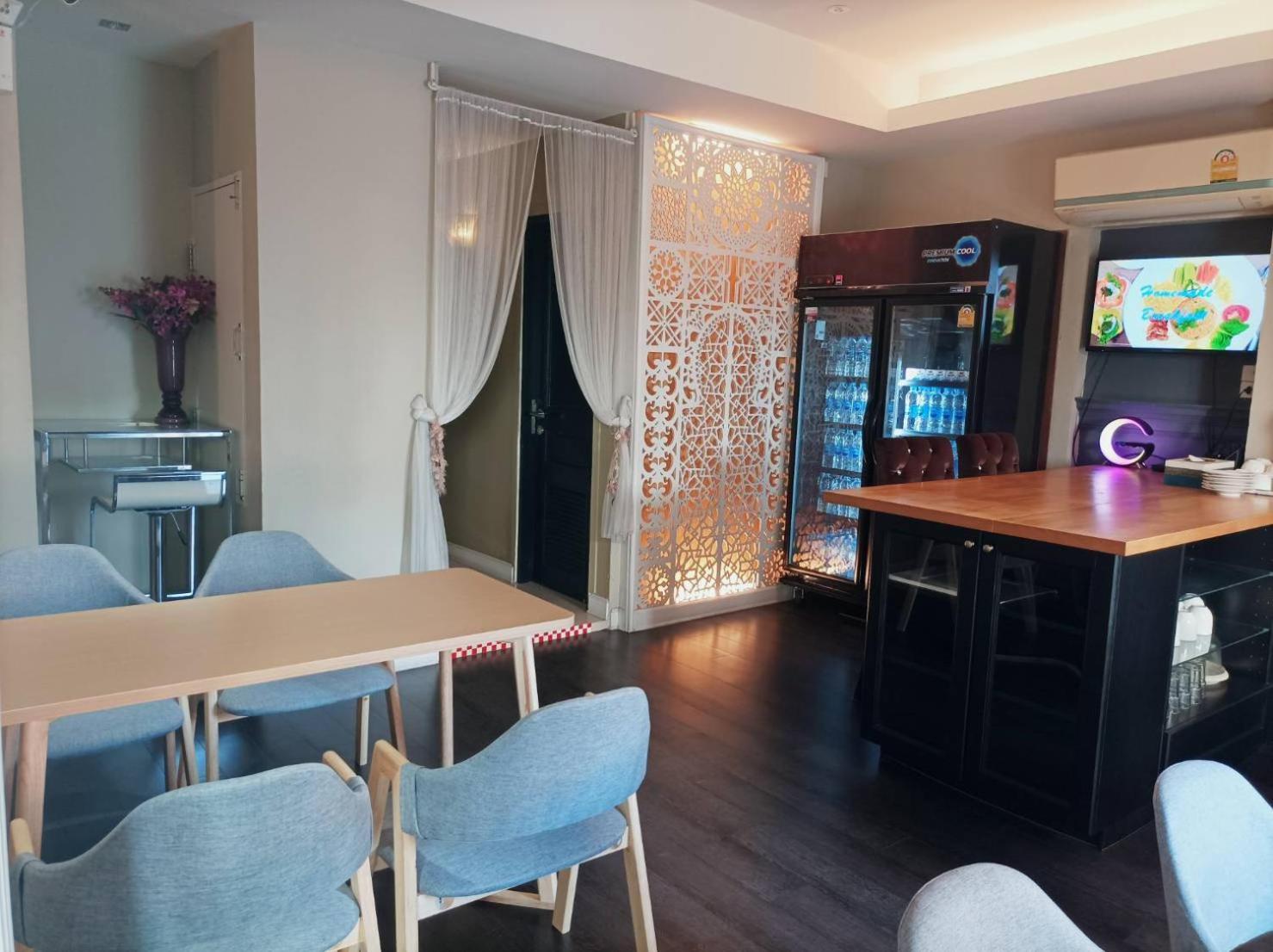 The Star Of Sathorn Khách sạn 4*